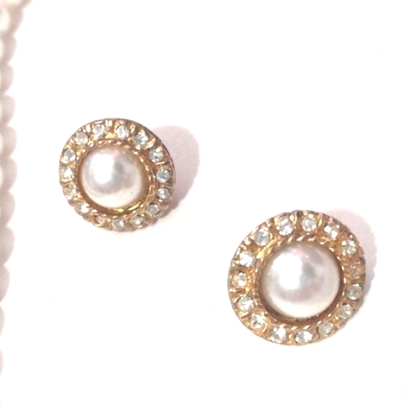 VINTAGE PEARL COLLAR NECKLACE AND MATCHING EARRINGS SET WITH CRYSTAL RHINESTONES - Picture 4 of 9